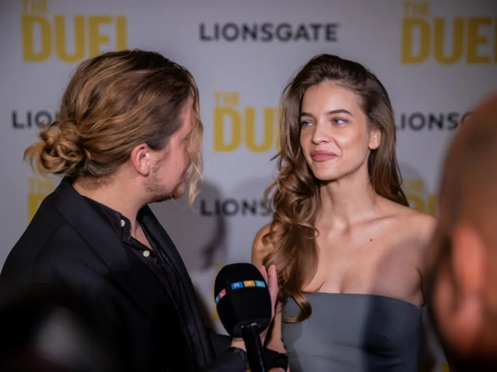 The Duel című, többszörös díjnyertes film, TheDuel, díszbemutató, BOTANIQ Turai Kastély, Tura, 2024.09.14., Dylan Sprouse és felesége Palvin Barbara, DylanSprouse, PalvinBarbara