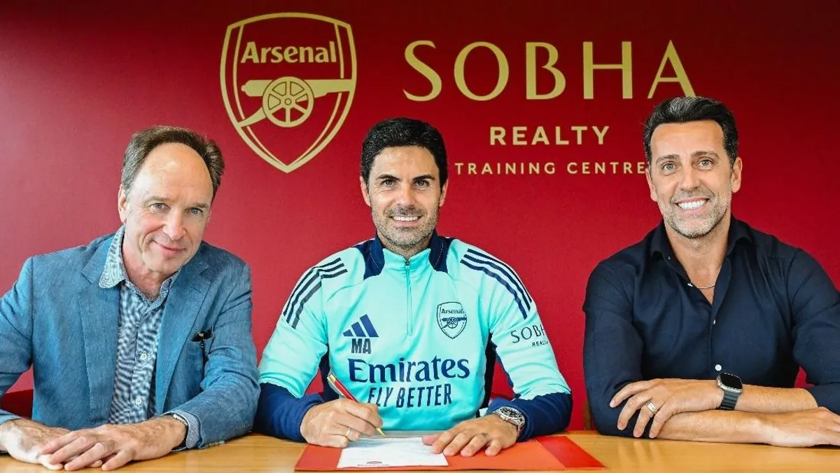 Az Arsenal nagy bejelentést tett a sztáredző jövőjéről
