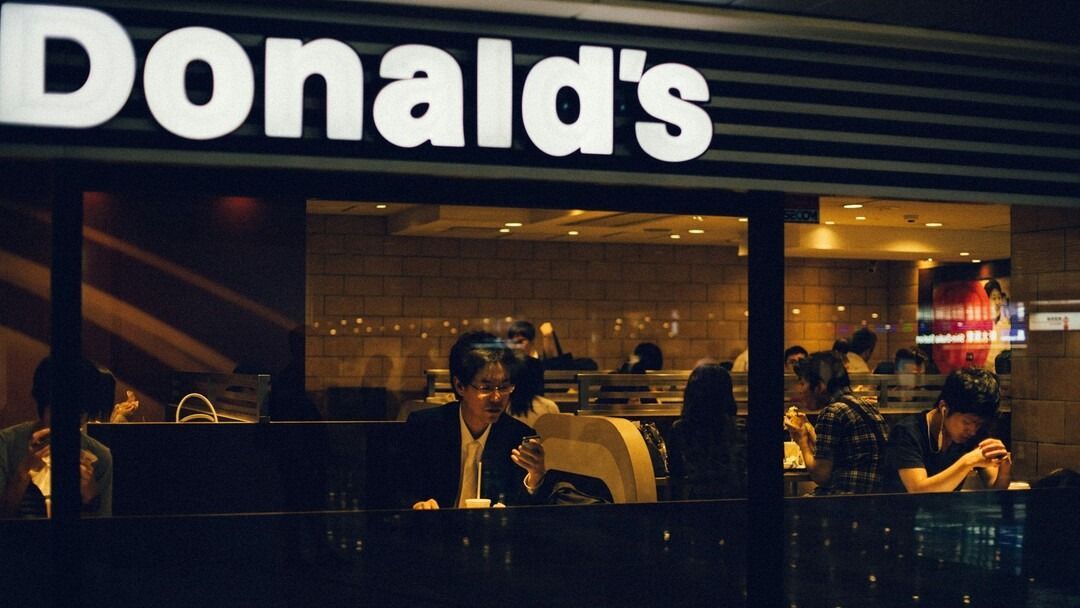 osaka, oszaka, mcdonald's