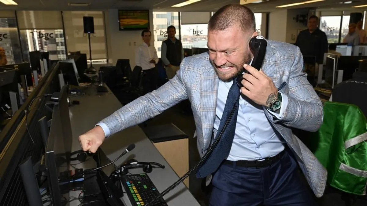 Conor McGregor vadul bulizott egy kocsmában - videó