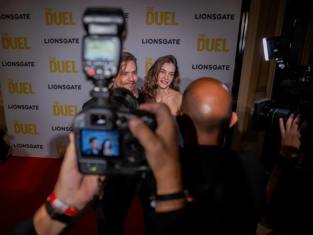 The Duel című, többszörös díjnyertes film, TheDuel, díszbemutató, BOTANIQ Turai Kastély, Tura, 2024.09.14., Dylan Sprouse és felesége Palvin Barbara, DylanSprouse, PalvinBarbara