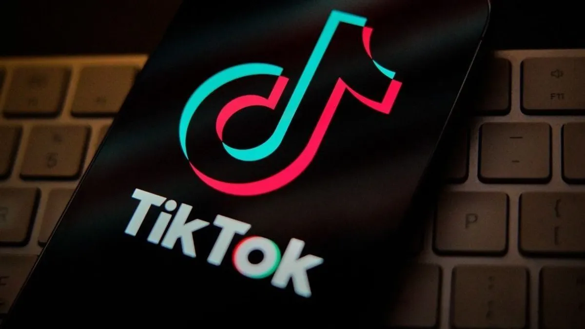Alvilági módszerekkel fenyegeti a népszerű TikTokereket a maffia