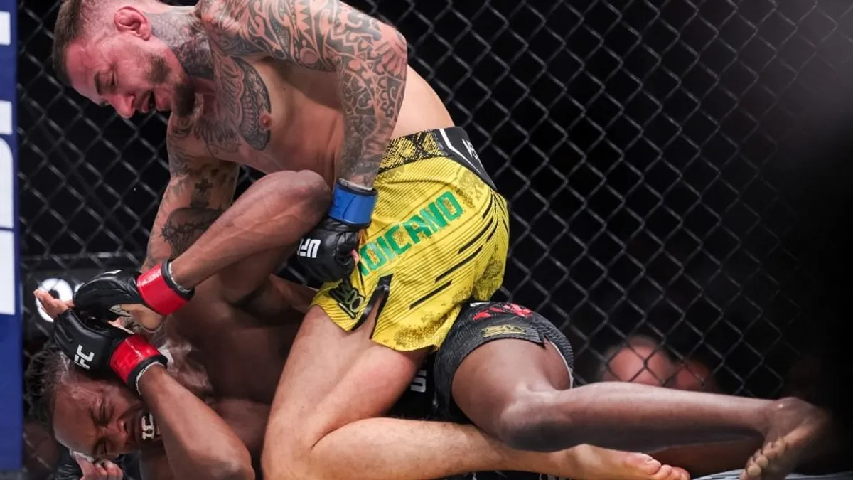 Mindkét UFC-harcos horrorsérülést szenvedett - fotók