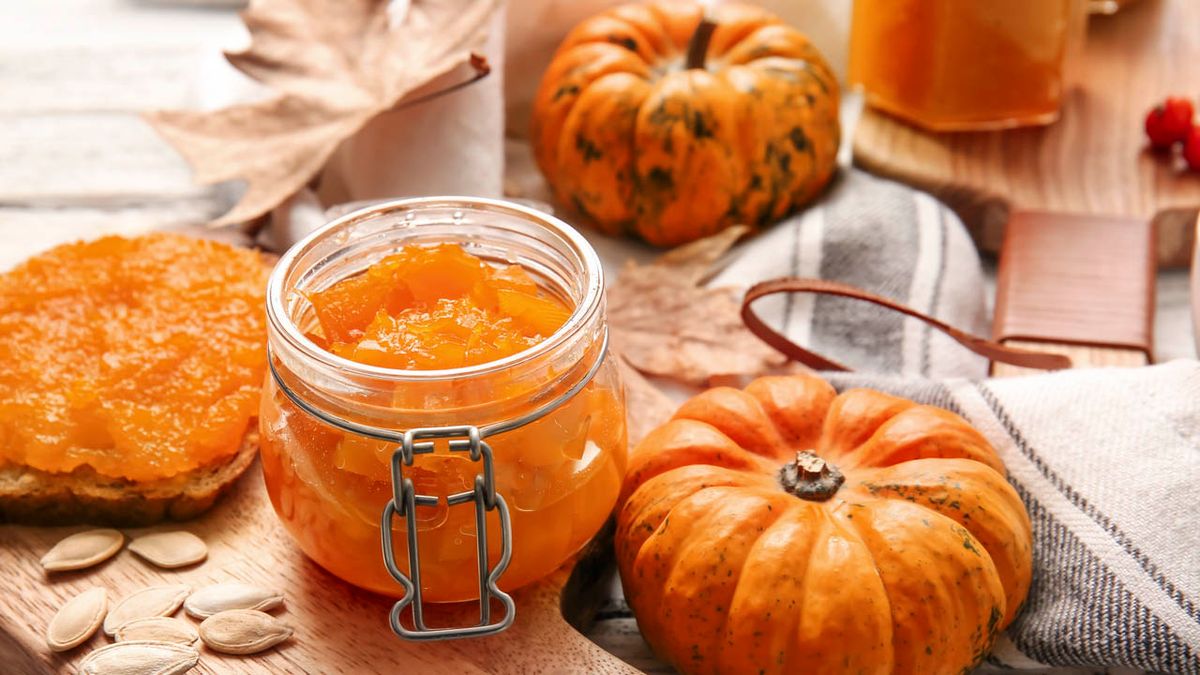 Jar,Of,Tasty,Pumpkin,Jam,On,Table