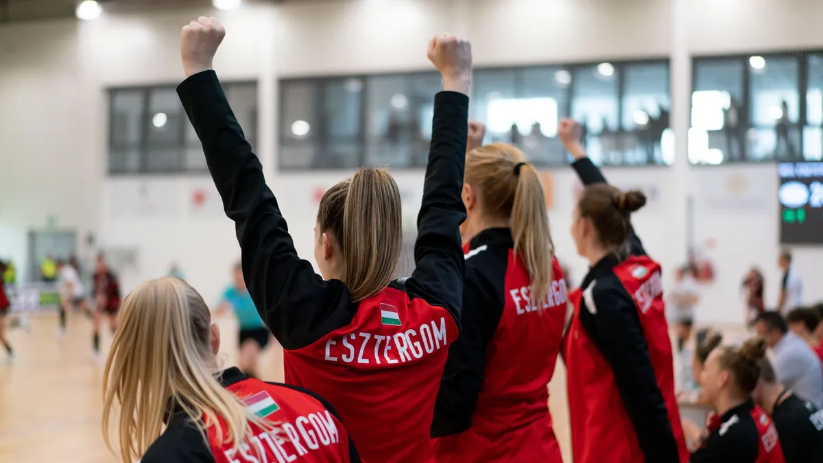 Egy óra alatt minden jegy elkelt a női kézilabda-bajnokság rangadójára