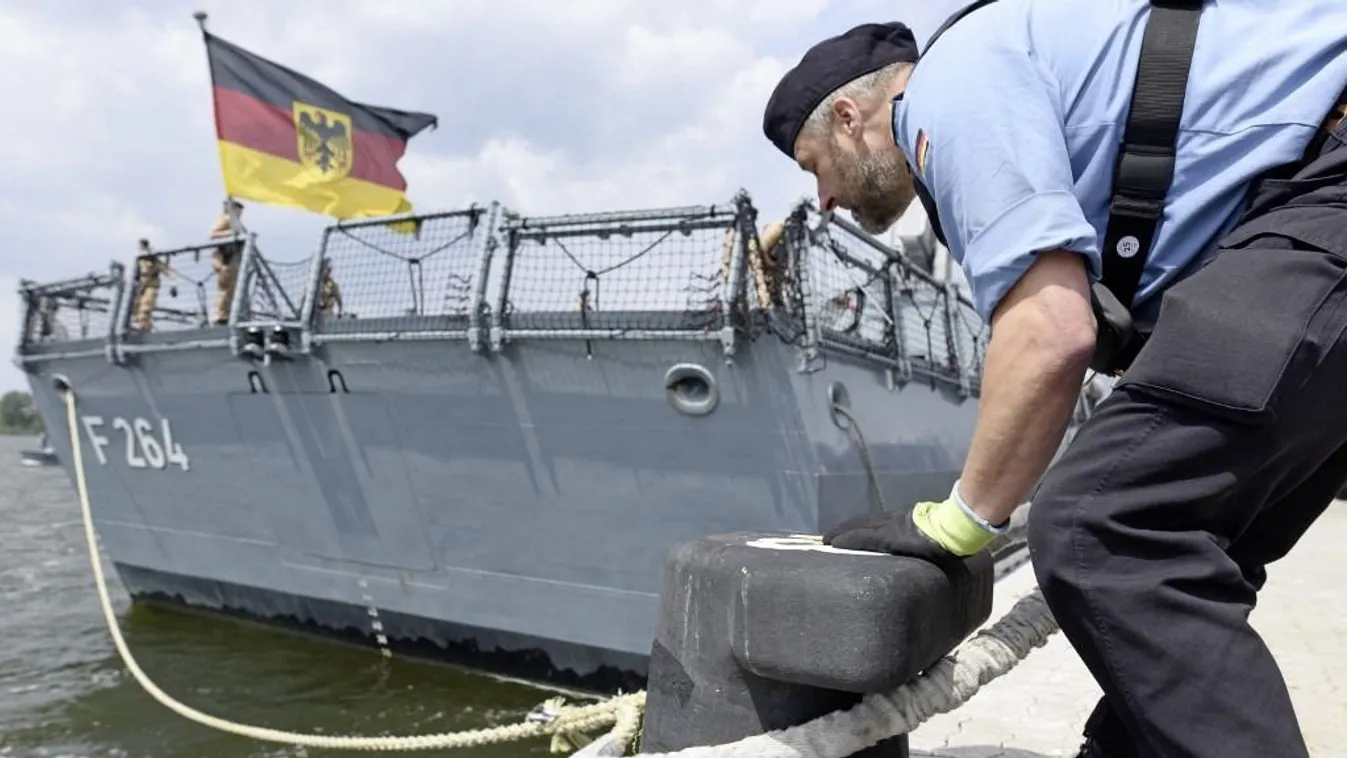 Corvette "Ludwigshafen am Rhein" departs for deployment