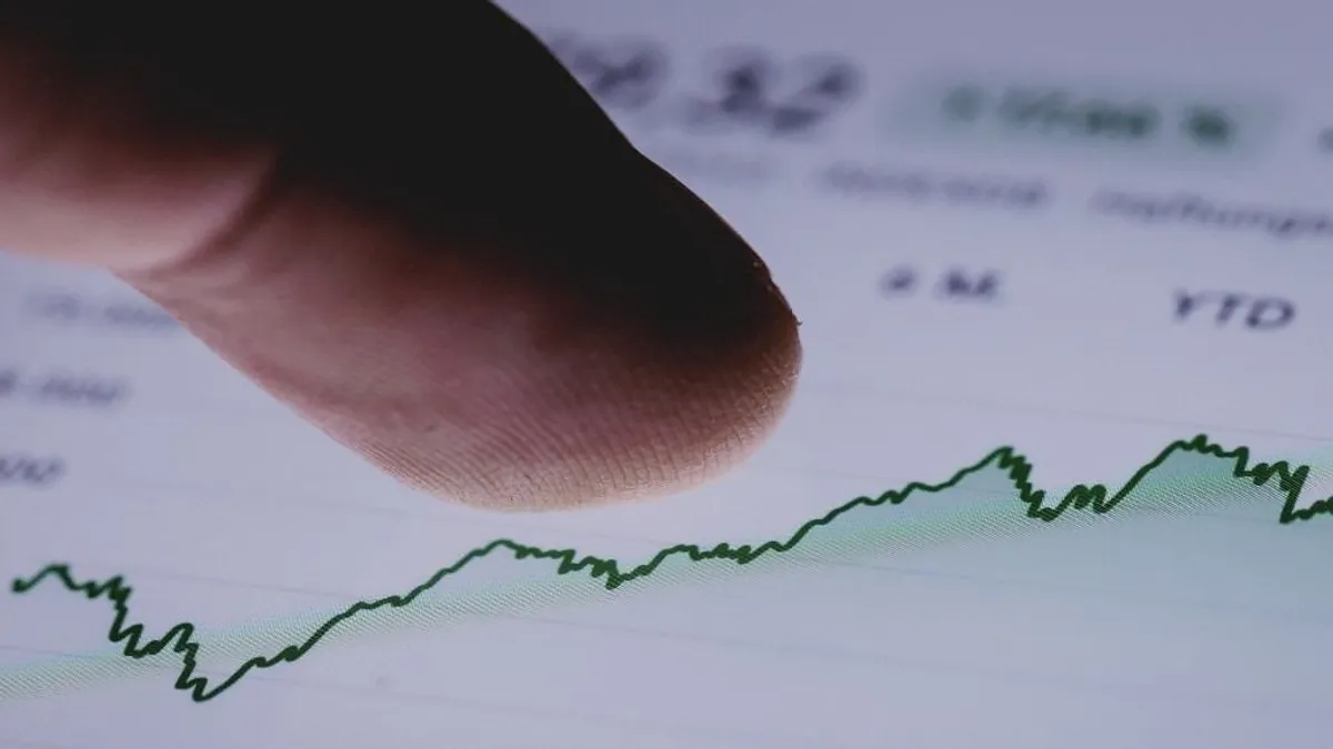 A magyar gazdaság erősödő növekedésére számít a Moody's