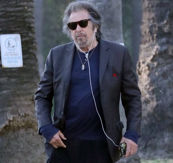 Al Pacino már korábban is megvillantotta híressé vált tokját (Fotó: TheImageDirect.com)