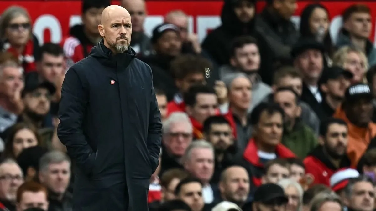 A Manchester United bukott edzője még mindig hisz a csodában