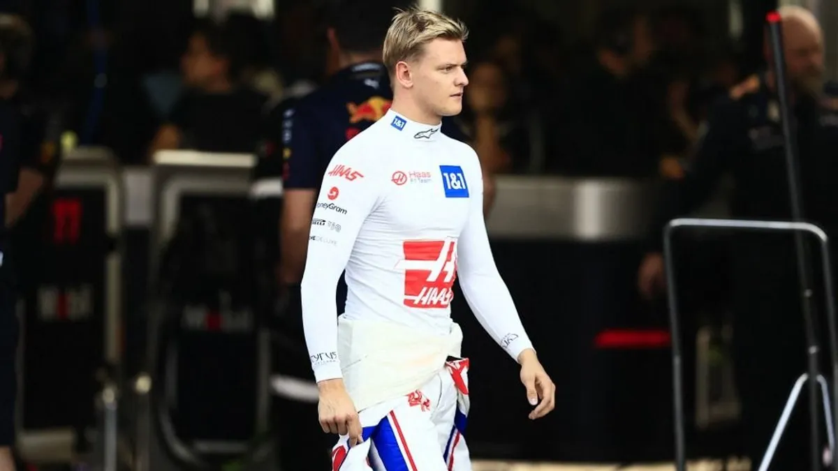 Végleg eldőlt Schumacher sorsa a nagy bejelentés után