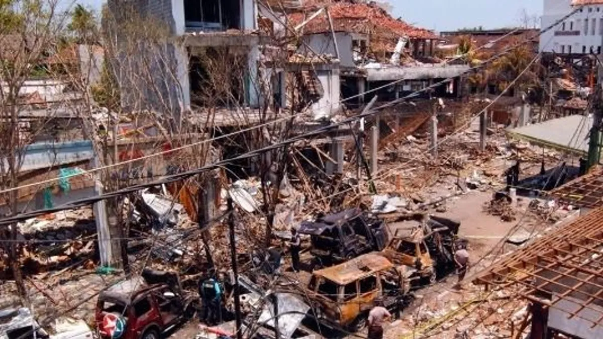 Terrortámadás a turistaparadicsomban: 202 halott Balin