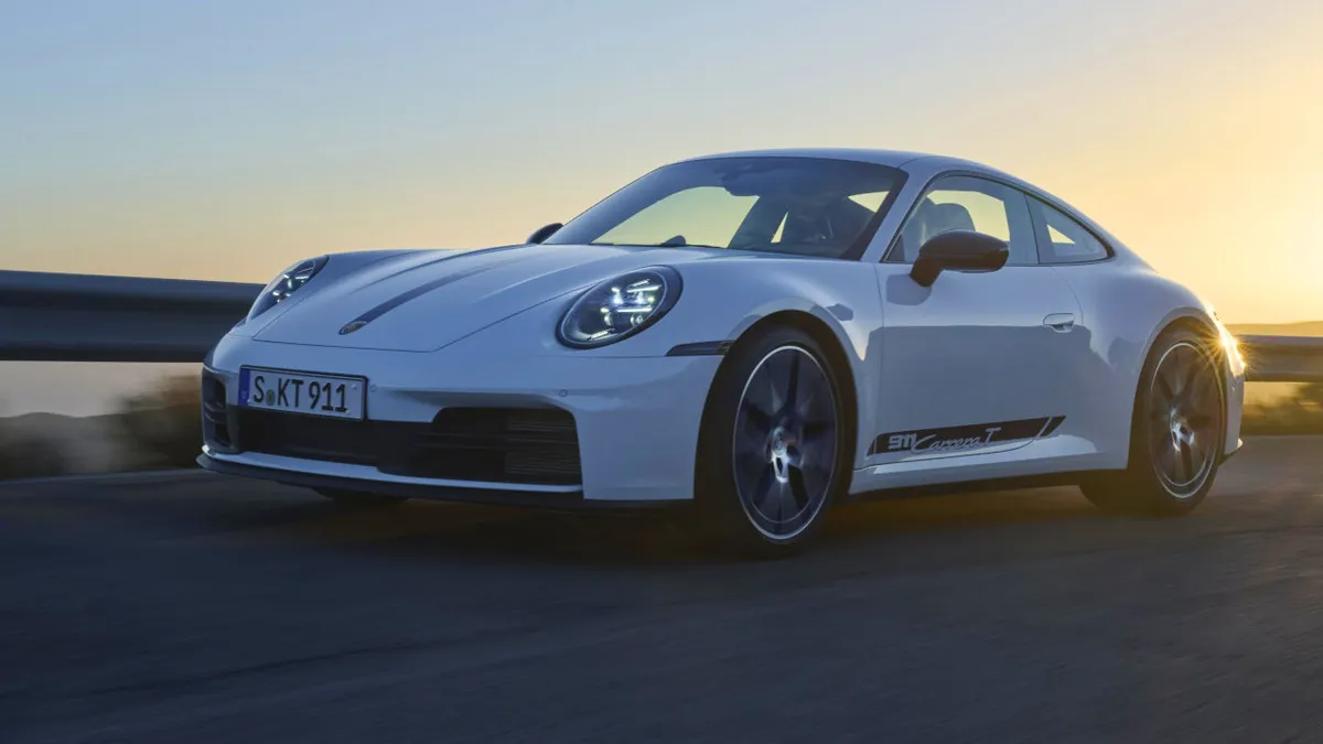 Először választható kabrióként a Porsche 911 T