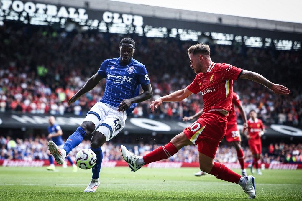 liverpool, Ipswich Town, Axel Tuanzebe