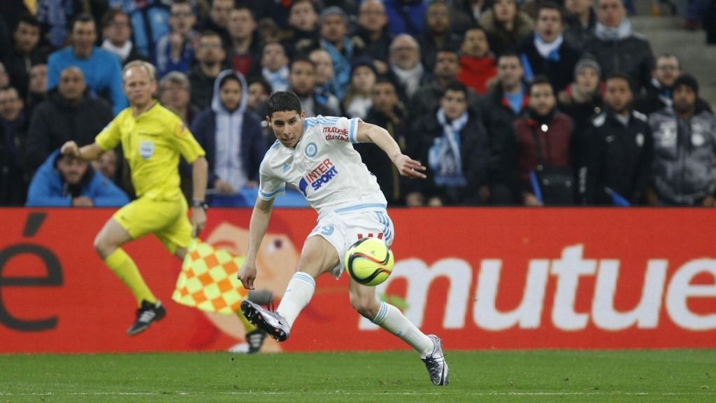 FOOTBALL - FRENCH CHAMP - L1 - MARSEILLE v PARIS SG, Meghalt Abdelaziz Barrada