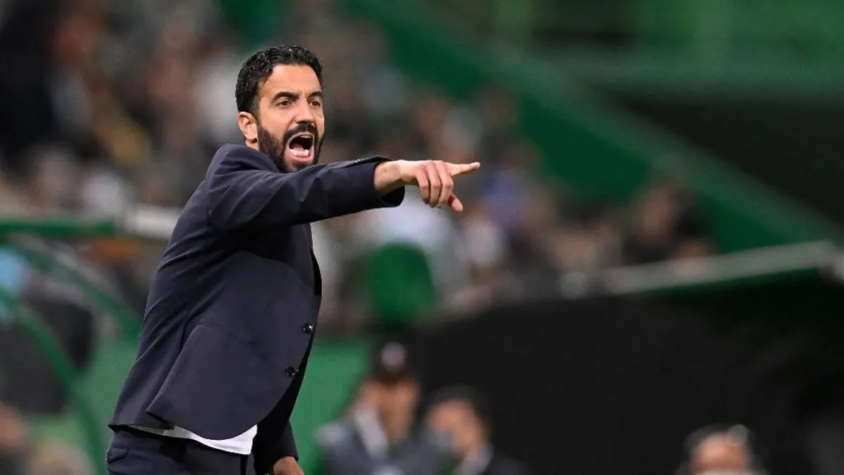 Eldőlt: portugál edzője lesz a Manchester Unitednak