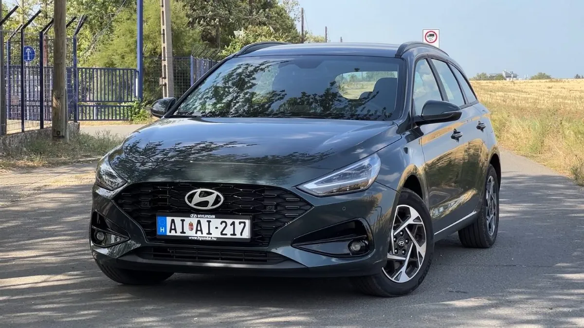 Az utolsó családi kombi szívó benzinmotorral - Hyundai i30 1.5 DPI videóteszt