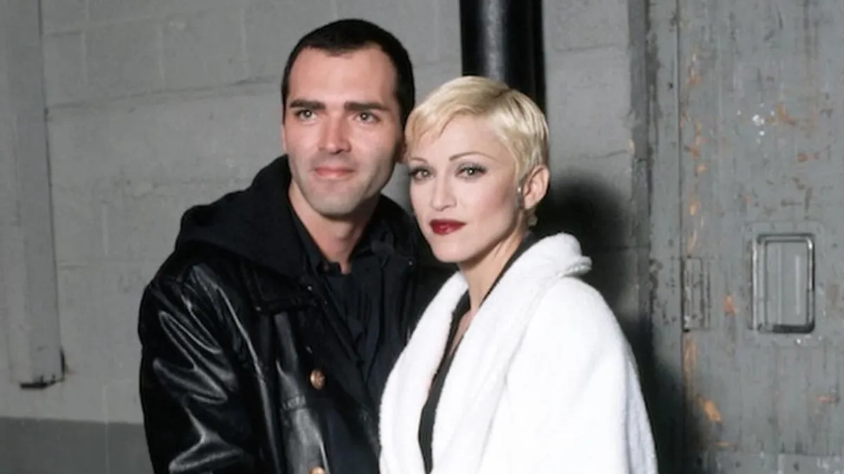 Közös fotókkal búcsúztatja nemrég meghalt öccsét Madonna