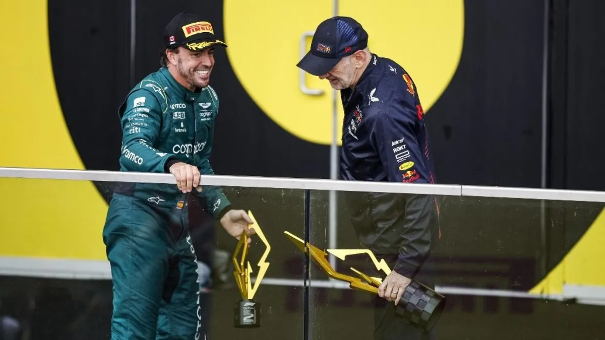 Fernando Alonso üzenetben győzködte a Forma-1 zsenijét
