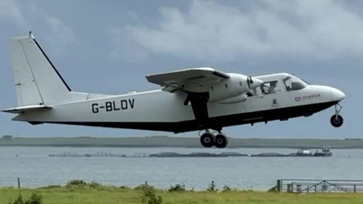 Westray–Papa Westray-repülőjárat, Westray–PapaWestray-repülőjárat, World's Shortest Passenger Flight Clocking In At 1 Minute And 14 Seconds