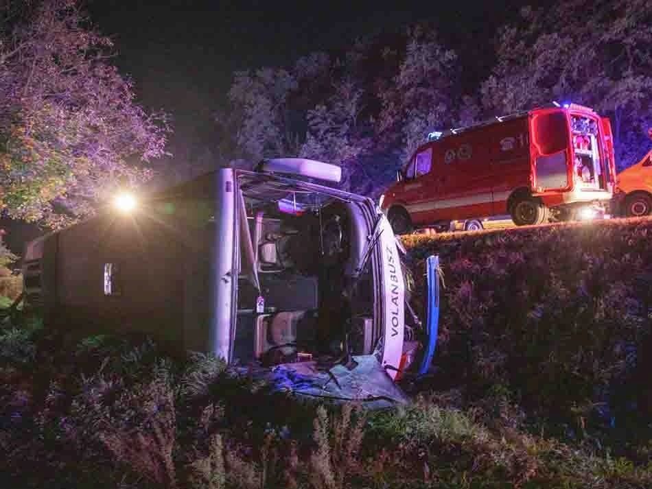 buszbaleset, Alsónemesapáti, buszbalesetAlsónemesapáti,