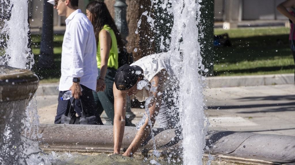 Egyes helyeken extrém hőstressz sújtotta az embereket