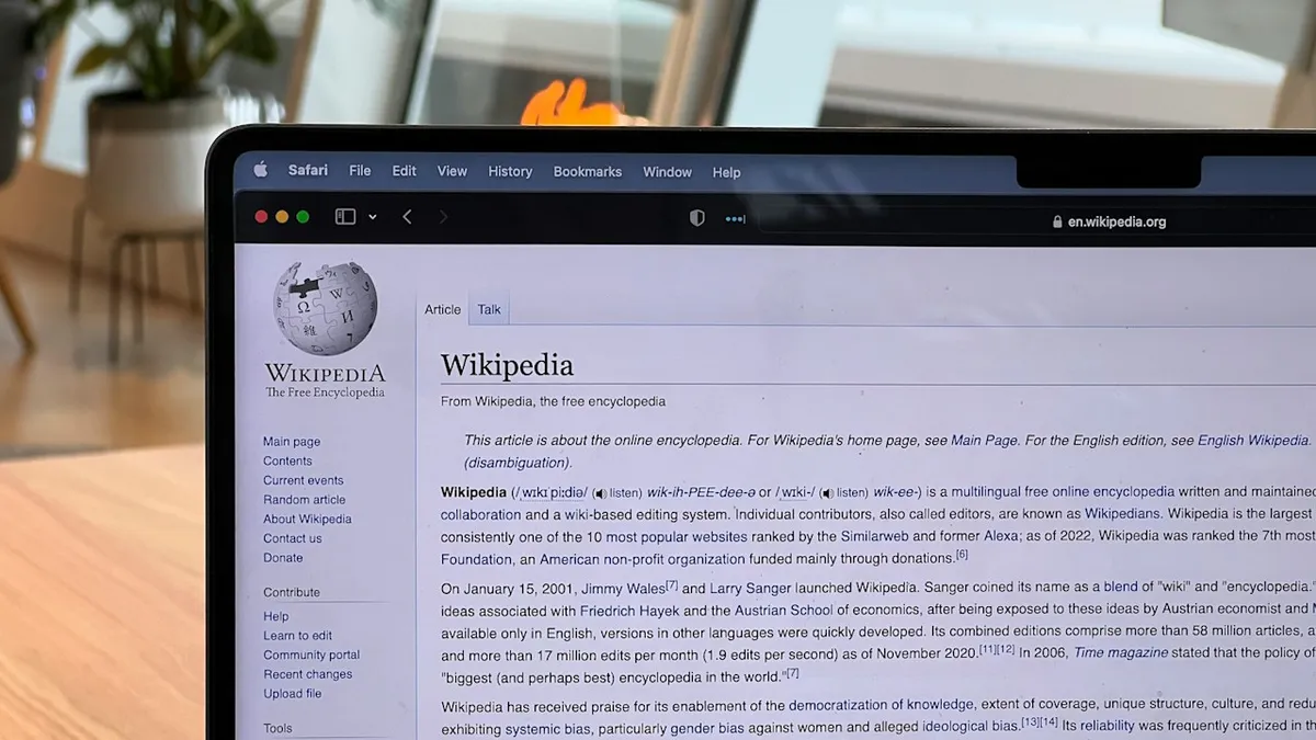 Már a Wikipedia is harcol mesterséges intelligencia ellen
