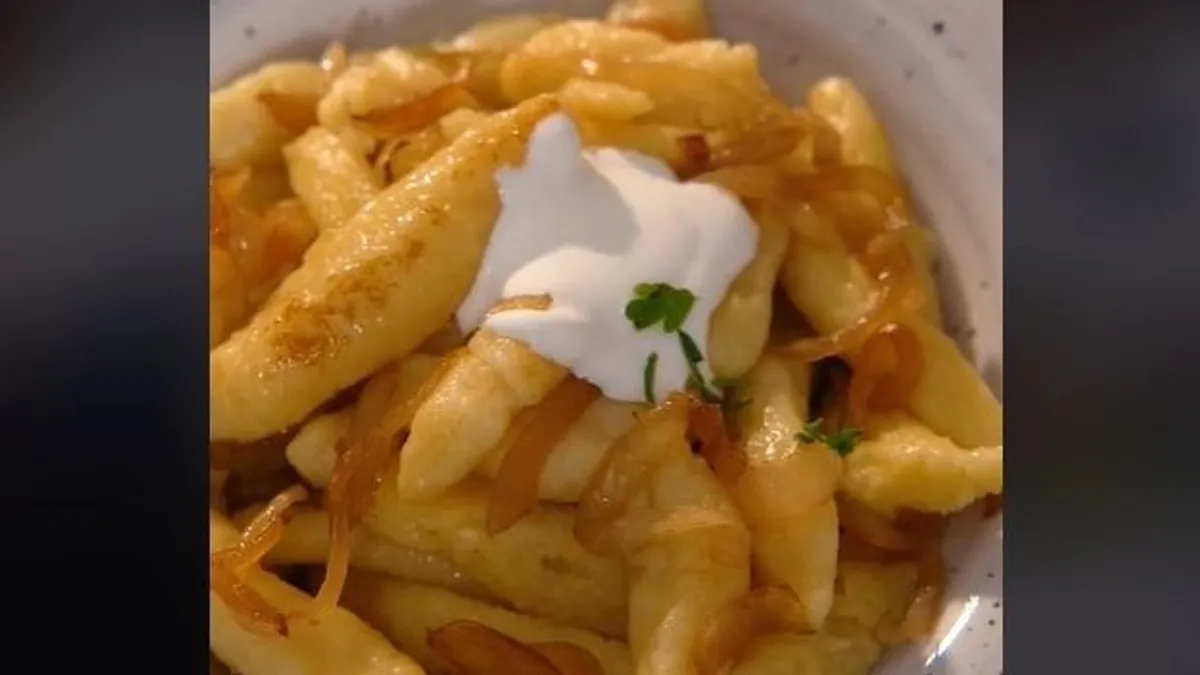 Egyszerű és gyors sós nudli recept – videó