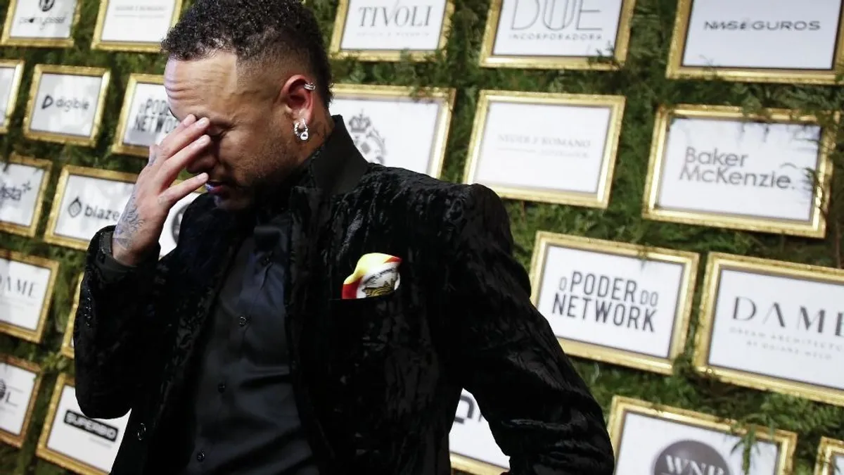 Sokkoló visszatérésre készül Neymar