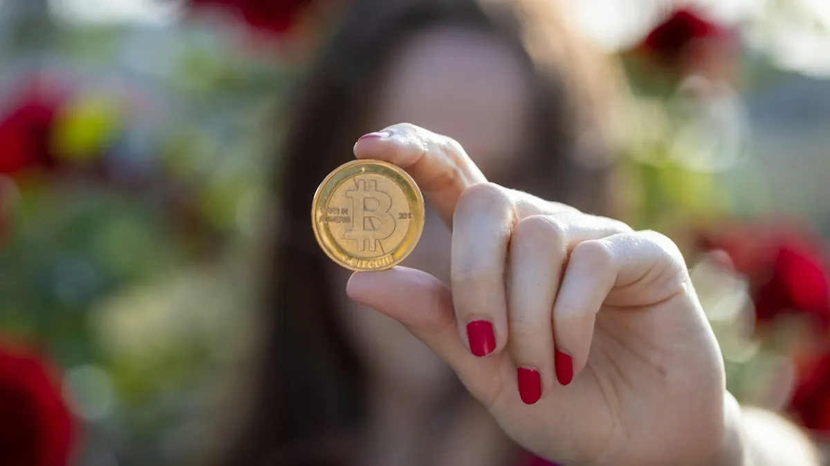 Az állandó zümmögés miatt perelnék a BitCoin-gyárat