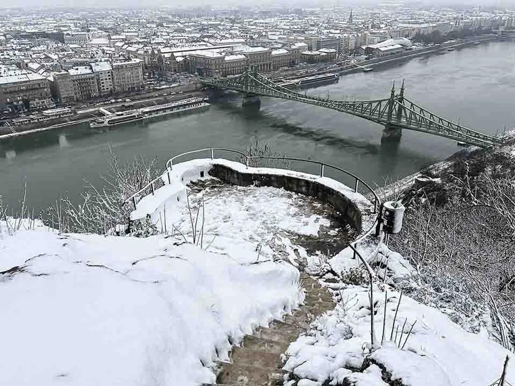 havazás, hó, időjárás, Budapest, 2024.11.22., hóidőjárás, 