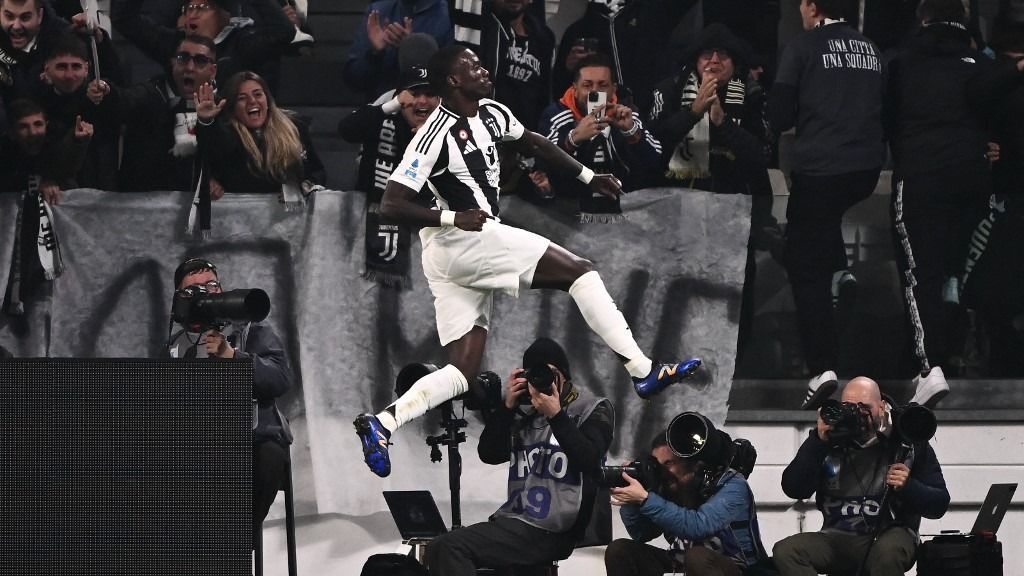 Football: Serie A - day 12: Juventus v Torino, Timothy Weah 