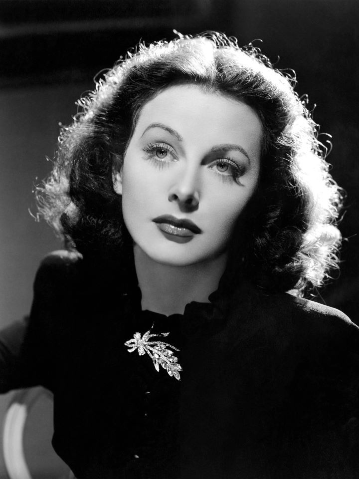 Múlt-kor cikk, Múlt-korcikk, 7
Hedy Lamarr, HedyLamarr