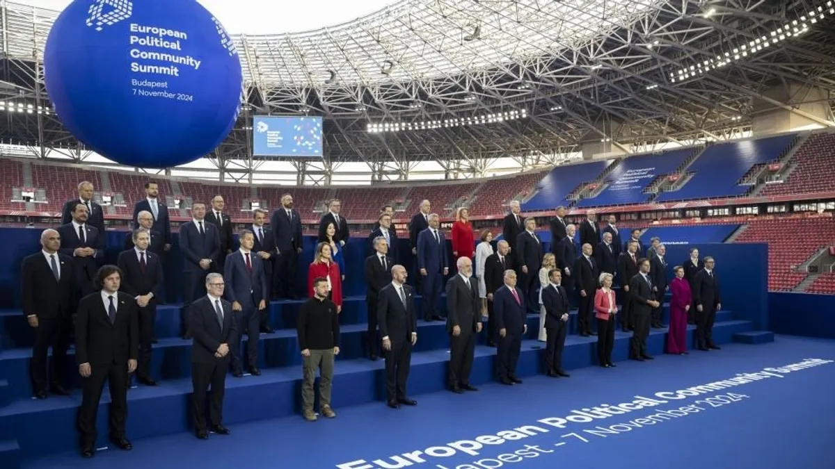 Orbán Viktor Mario Draghival tárgyalt az európai versenyképességről