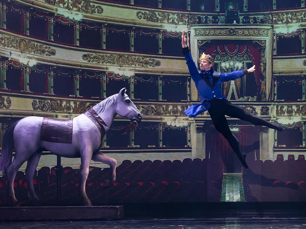 Hamupipőke családi operett musical, Hamupipőke, családi operett musical, Hamupipőkecsaládioperettmusical, Budapesti Operettszínház