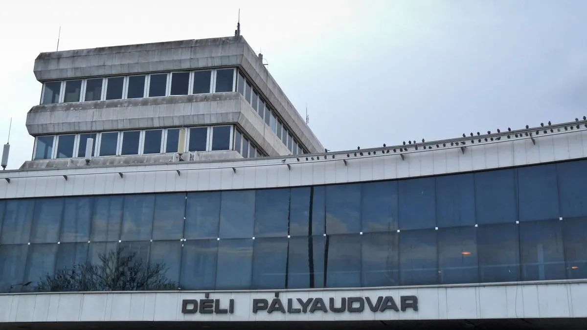 Teljesen leállt a vonatközlekedés a Déli pályaudvaron