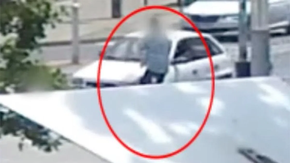Autós üldözés volt Nyíregyházán, a 19 éves sofőr elől az utolsó pillanatban ugrott el egy gyalogos - videó