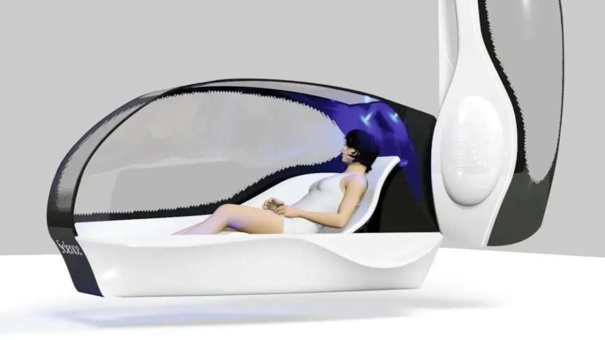 A lenti videón akció közben is megtekinthető az emberfürdető gép