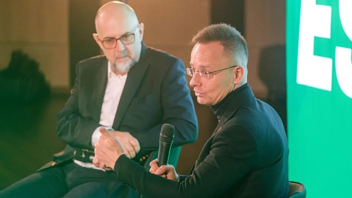 Szijjártó Péter: Az erdélyi magyaroknak ott kell lenniük a róluk szóló döntéseknél - videó