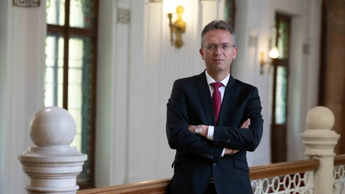 Hankó Balázs: Új pályára állt a sikeres egyetemi modellváltással a felsőoktatás