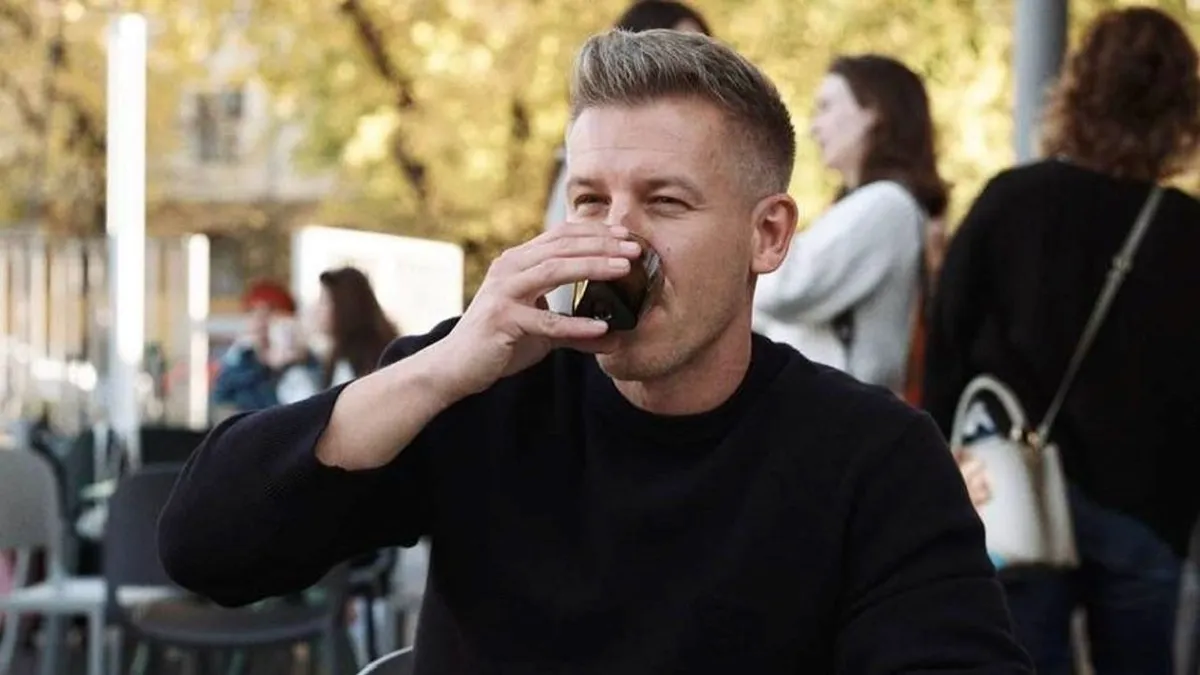 Luxusszállodában pihente ki a Hősök terei tüntetés fáradalmait Magyar Péter