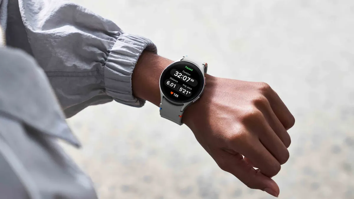 Rendkívüli akkumerülésről panaszkodnak egyes Galaxy Watch okosórák viselői