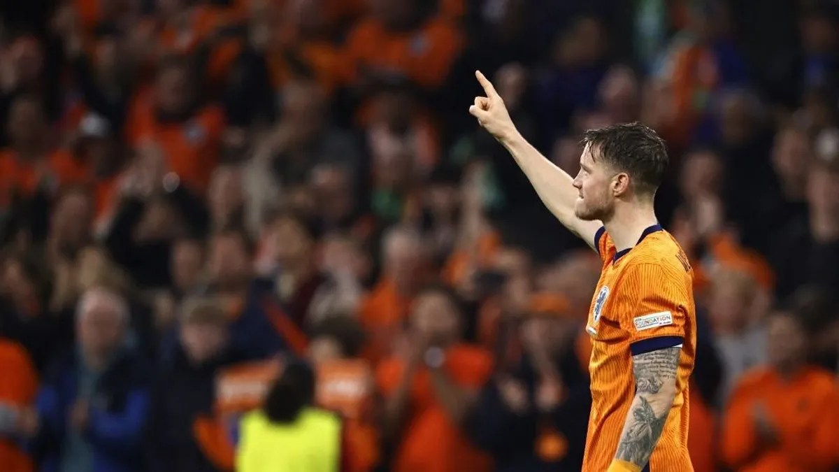 Felháborodtak a holland legendák honfitársuk undorító gólörömén Szalai Ádám drámája után