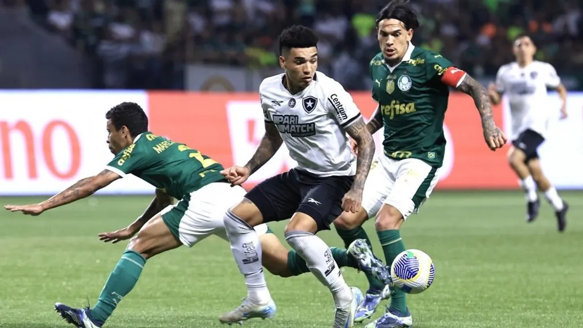 Roberto Carlos miatt a stadionból sem lehetett látni az év focimeccsét