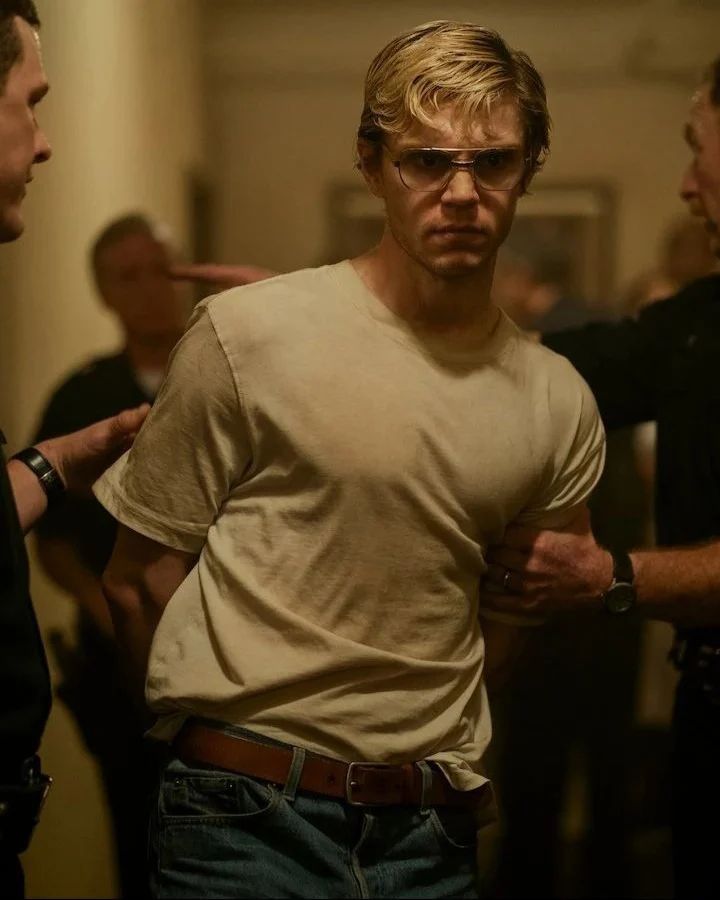 Evan Peters, Jeffrey Dahmer