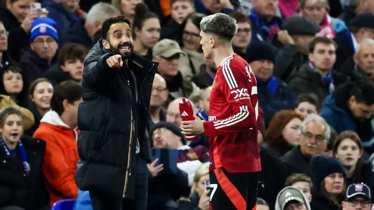 Borzalmas meccsen mutatkozott be a Manchester United új edzője