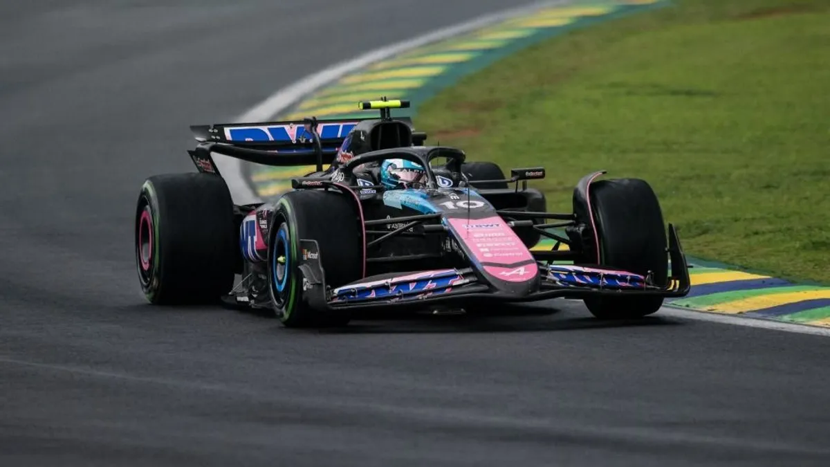 Mercedes-motorokat használ az F1-es csapat 2026-tól