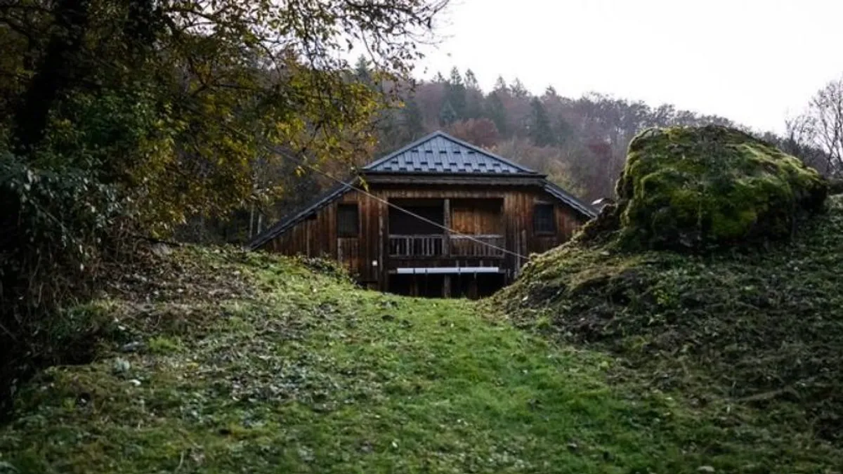 Három gyerekét gyilkolhatta meg egy francia nő, hajtóvadászat indult