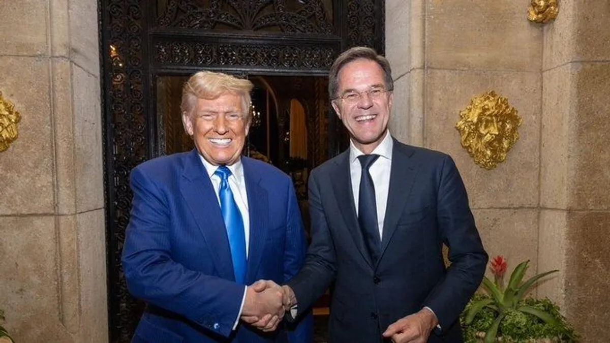 A NATO főtitkára Floridában tárgyalt Donald Trumppal