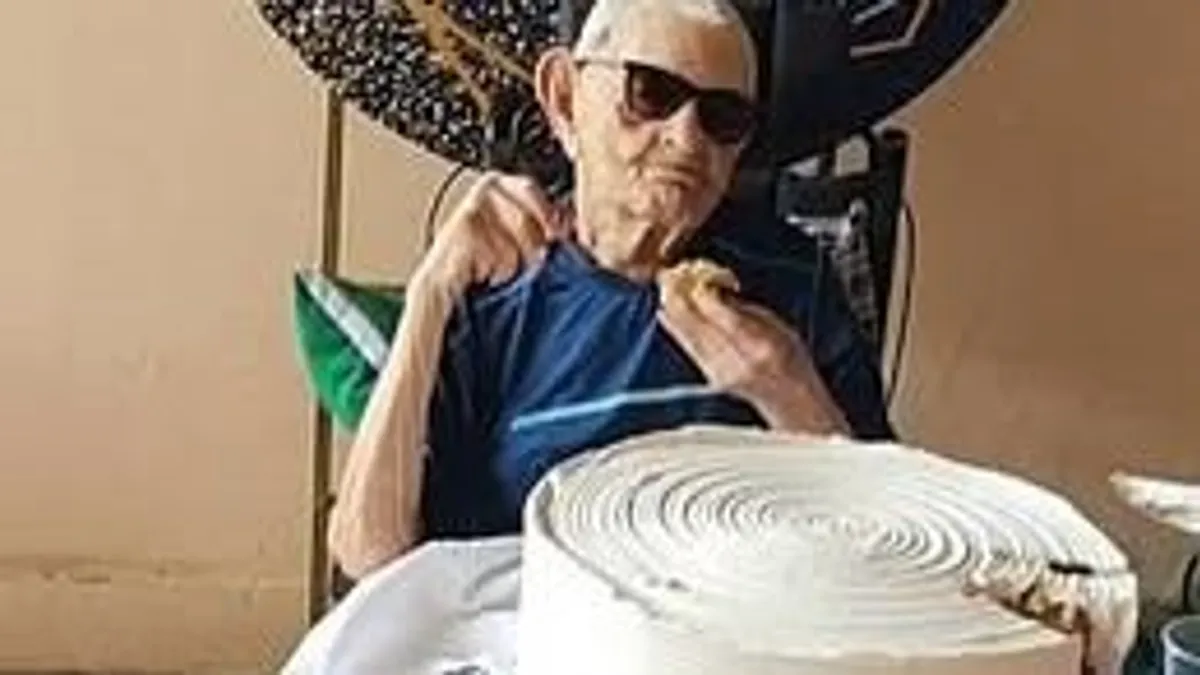 112 éves férfi lett a világ legidősebb embere
