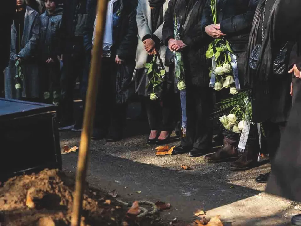 Hadas Krisztina, Hadas Kriszta, magyar újságíró és szerkesztő,  HadasKriszta, temetés,  temető, HadasKrisztatemetés, 2024.11.10., Budapest, Kozma utcai izraelita temető, 